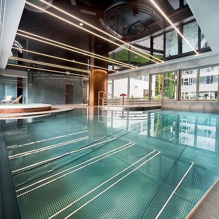 Golden Line Apartments 슈비노우이스쳬 외부 사진